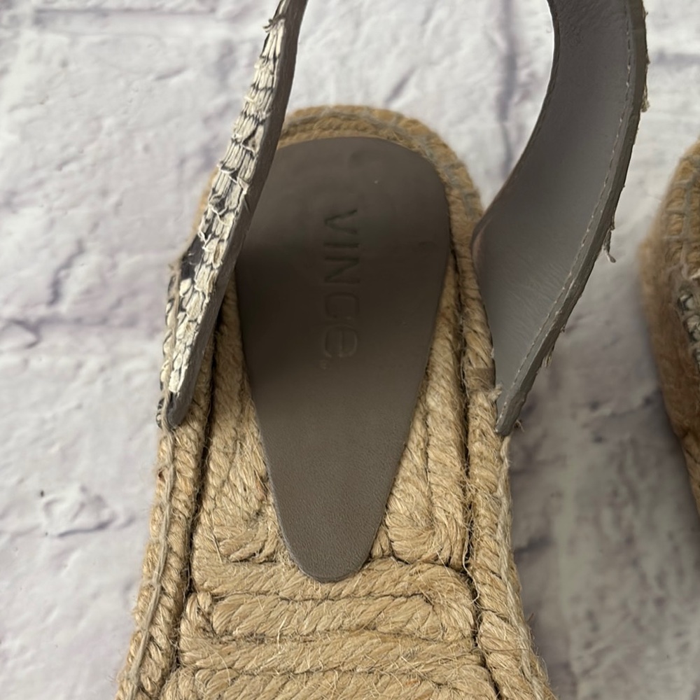 🔵”LIKE NEW” VINCE Snakeskin Espadrille Velcro Ankle Strap Sandal - Picture 9 of 10